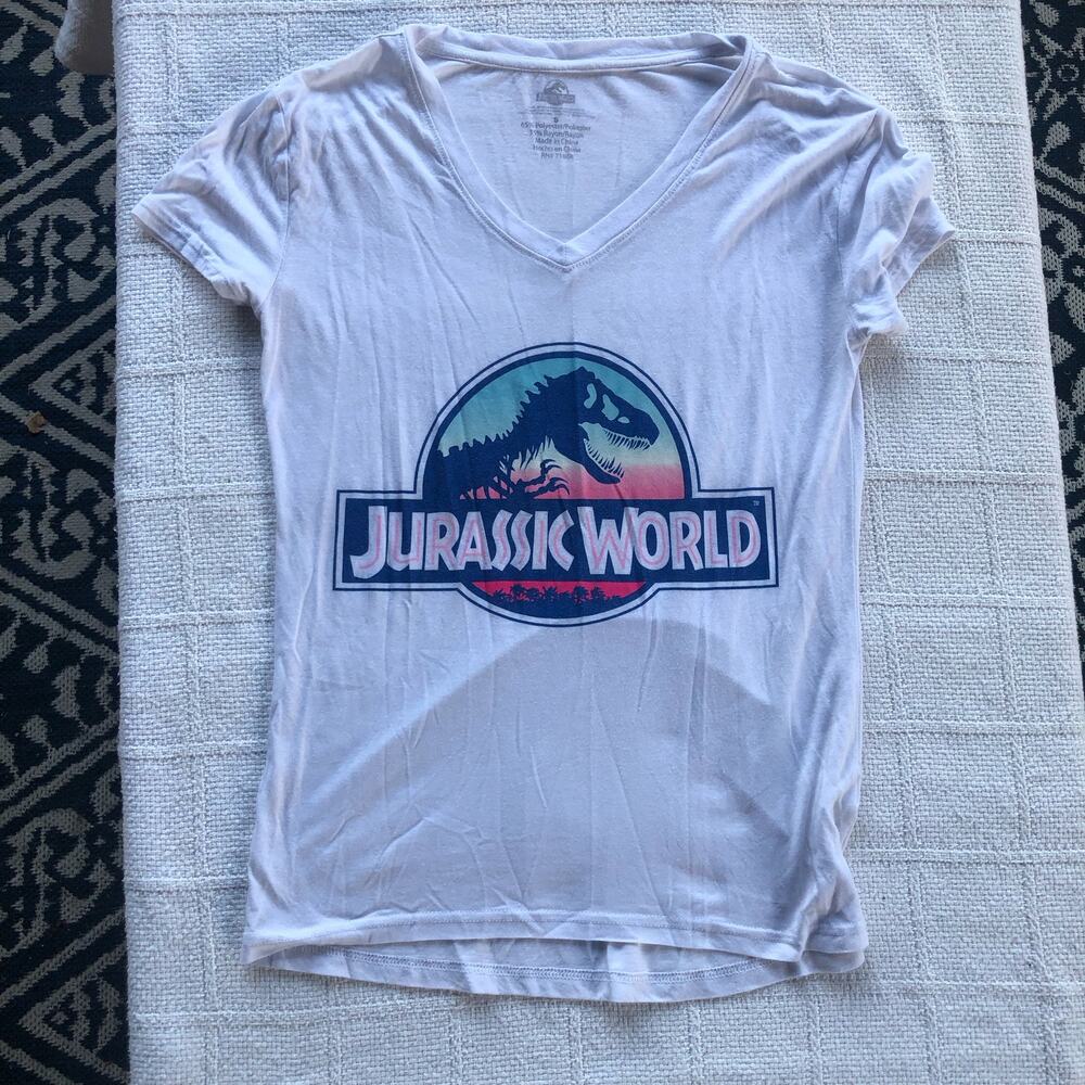 Jurassic World Graphic T-Shirt Women’s Size Small White Sheer Front Print V-neck